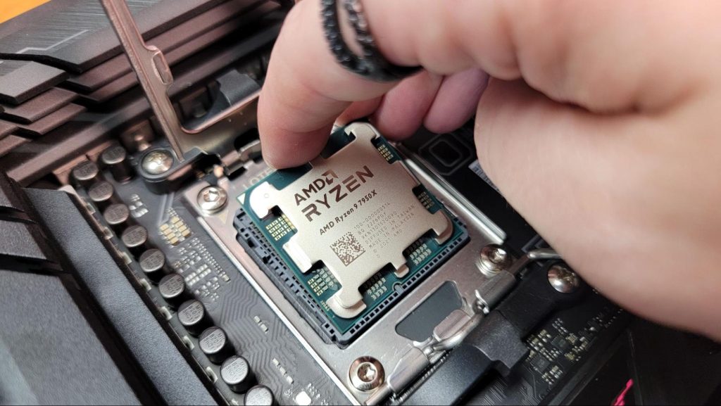 Nên nâng cấp CPU khi cần tăng tốc độ xử lý các tác vụ nặng